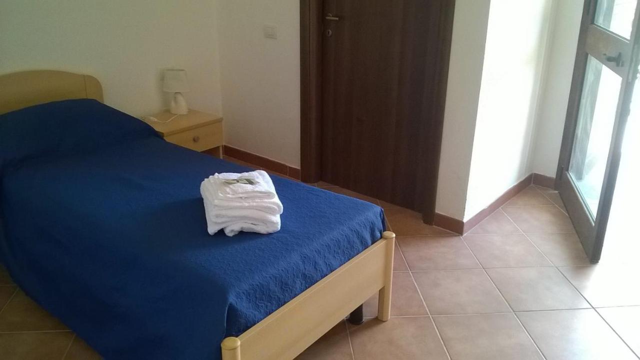 Laerru Hotel Bena E Traes מראה חיצוני תמונה