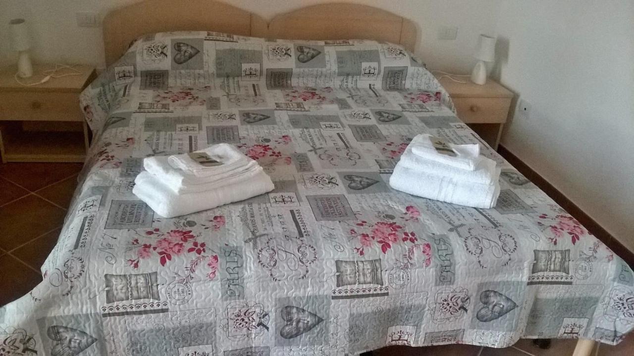 Laerru Hotel Bena E Traes מראה חיצוני תמונה