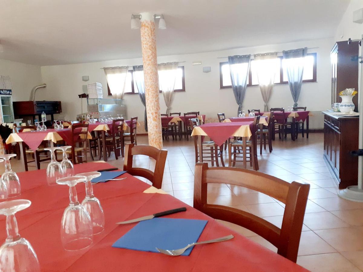 Laerru Hotel Bena E Traes מראה חיצוני תמונה