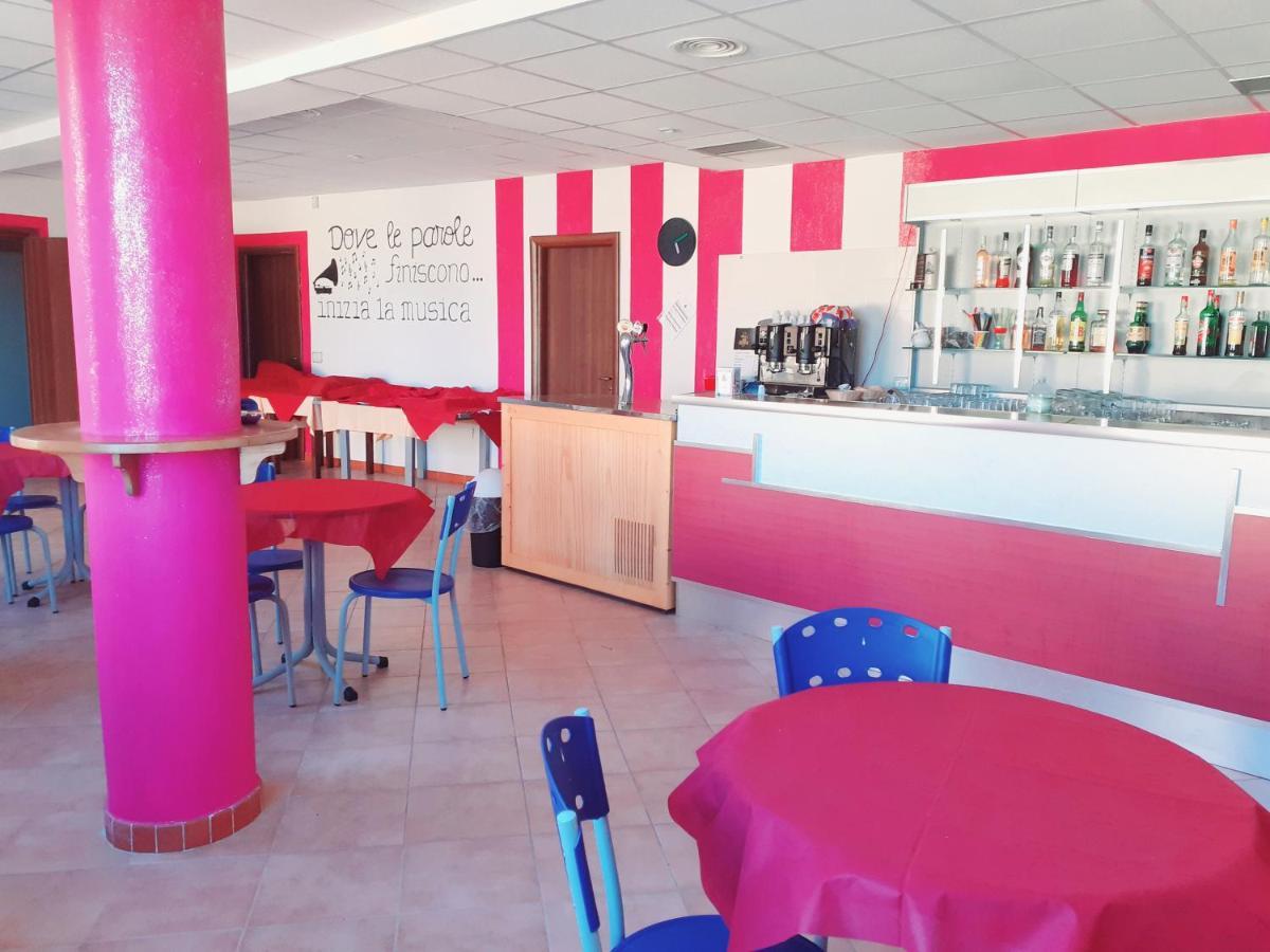 Laerru Hotel Bena E Traes מראה חיצוני תמונה