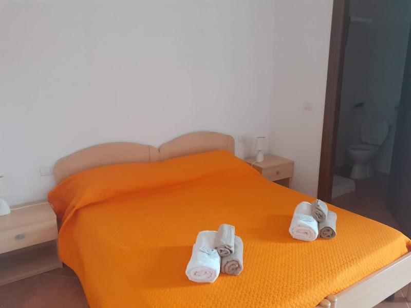 Laerru Hotel Bena E Traes מראה חיצוני תמונה
